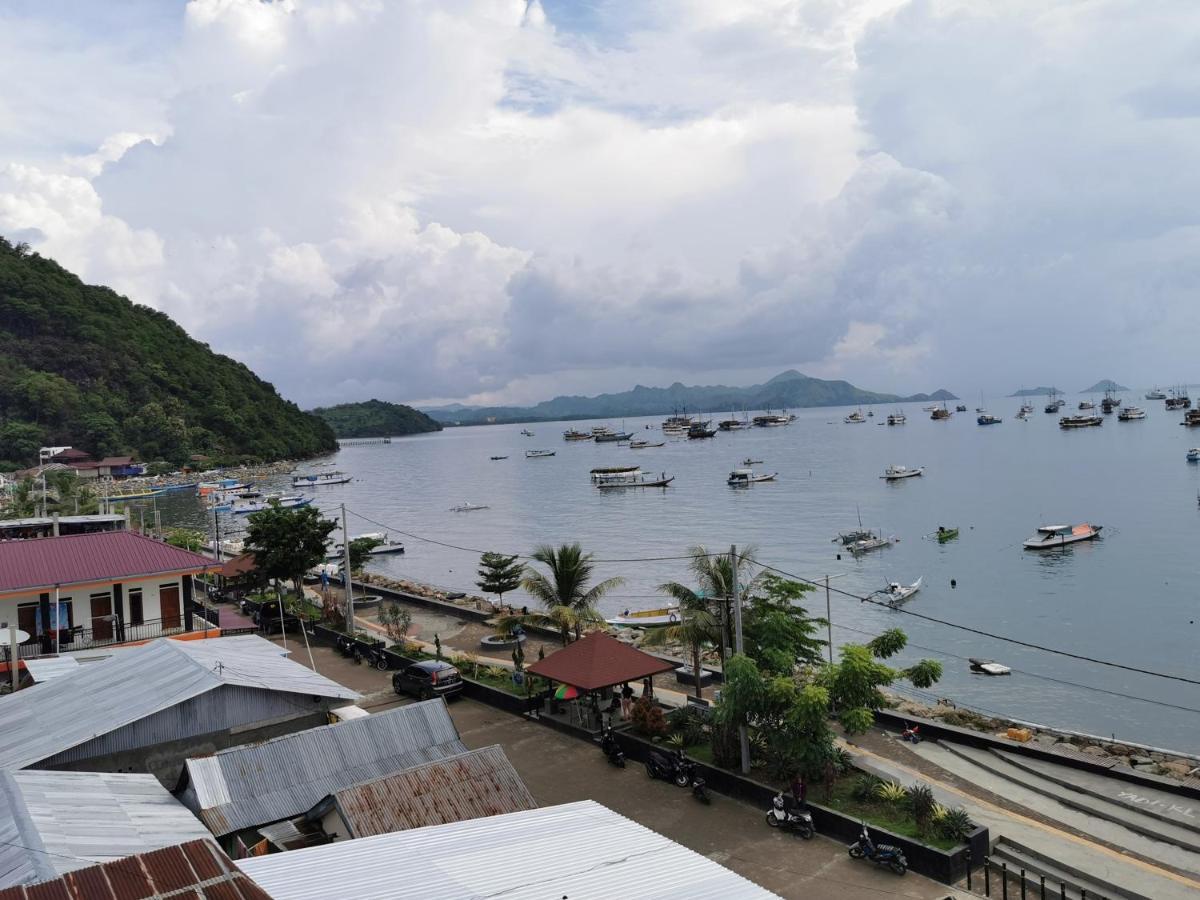 Hotel Flamingo Avia Labuan Bajo Extérieur photo